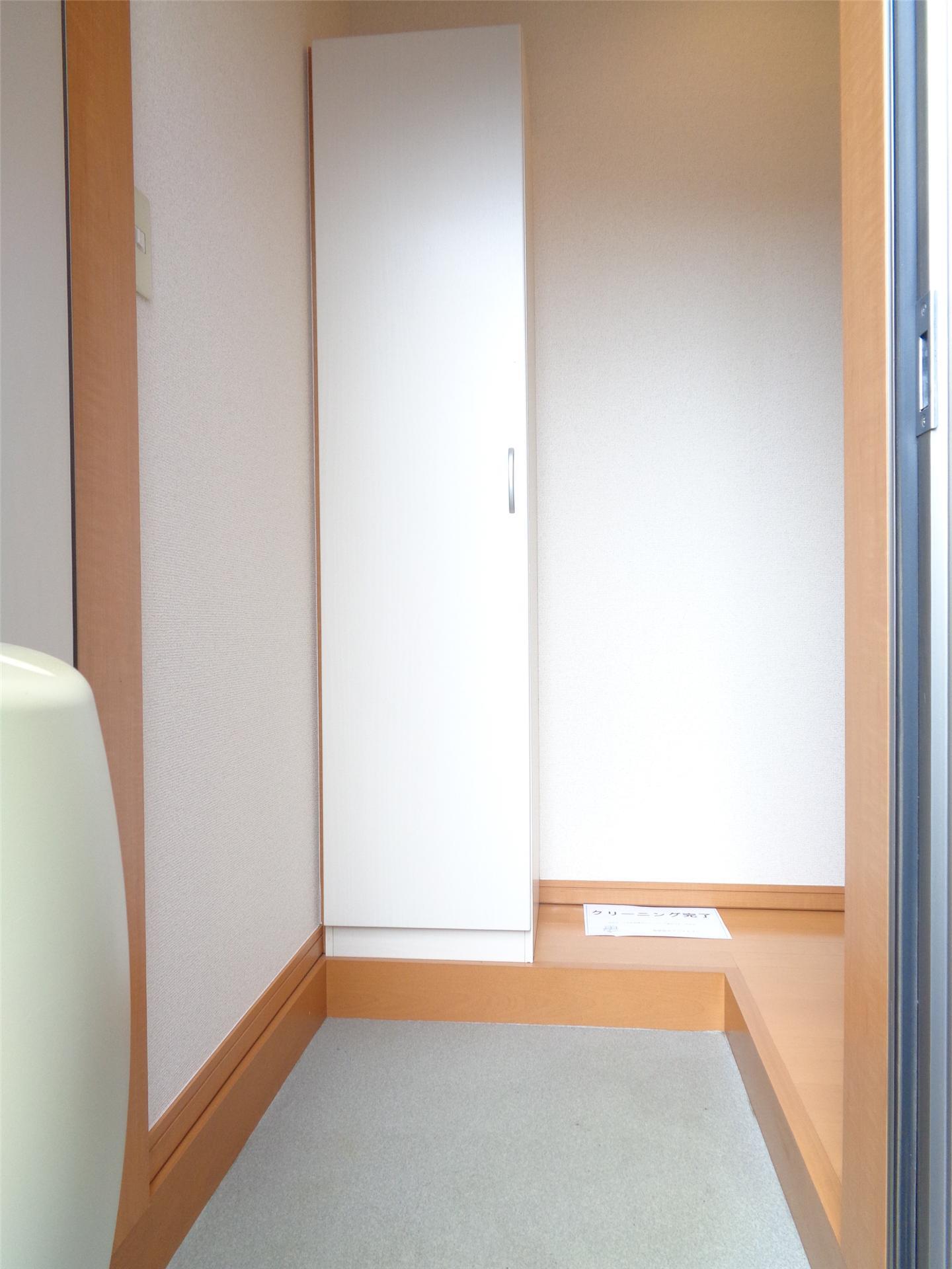 東急東横線 元住吉駅 徒歩3分 2階建 築20年の玄関写真