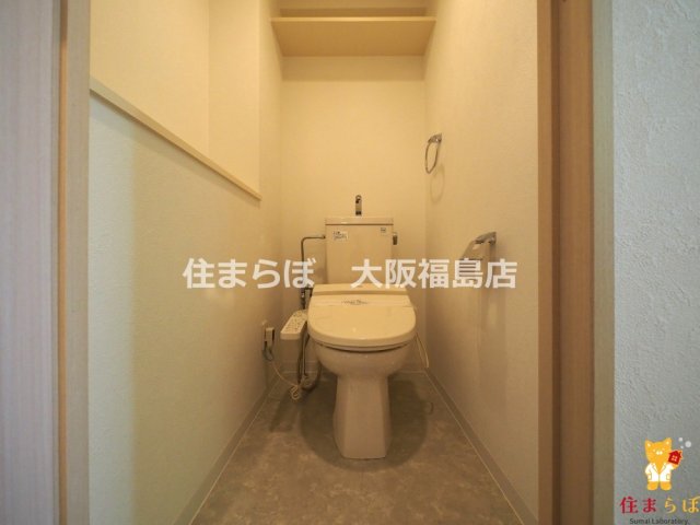 地下鉄御堂筋線 新大阪駅 徒歩5分 7階建 築21年のトイレ写真