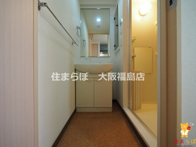 地下鉄御堂筋線 新大阪駅 徒歩5分 7階建 築21年の内装写真