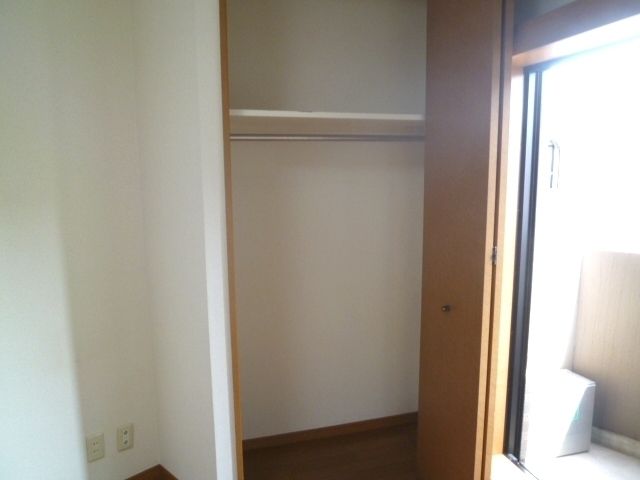 その他設備　★クローゼット　※別部屋のお写真です★