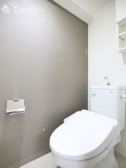 地下鉄桜通線 今池駅 徒歩4分 6階建 築7年のトイレ写真