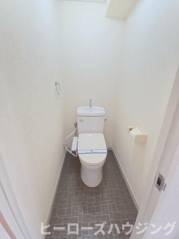 阪急宝塚線 豊中駅 徒歩13分 6階建 築42年のトイレ写真