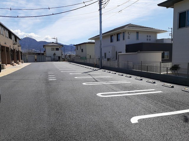 駐車場　駐車場完備です