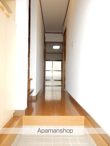 岡山電軌清輝橋線 清輝橋駅 徒歩34分 2階建 築31年の玄関写真