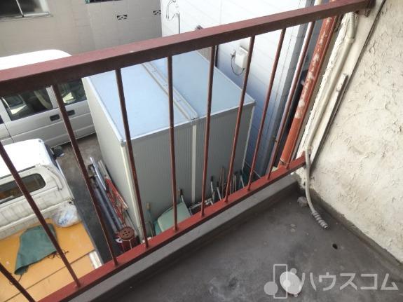 地下鉄御堂筋線 西中島南方駅 徒歩4分 2階建 築58年の内装写真