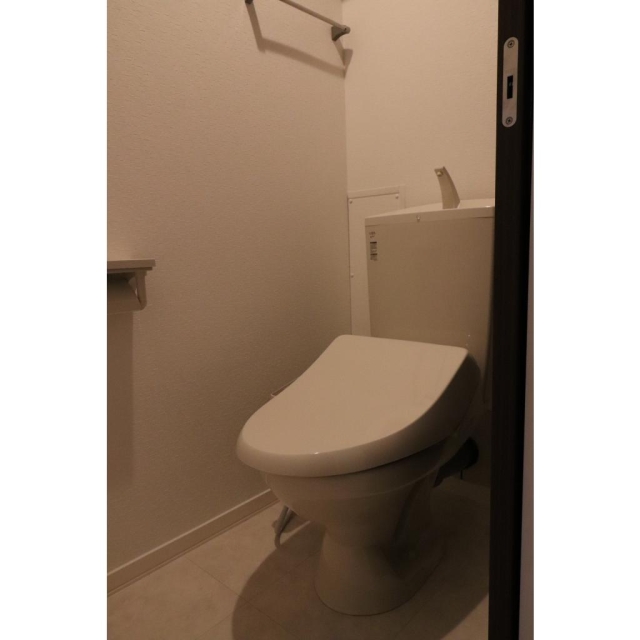 第一八洲荘NEOのトイレ写真