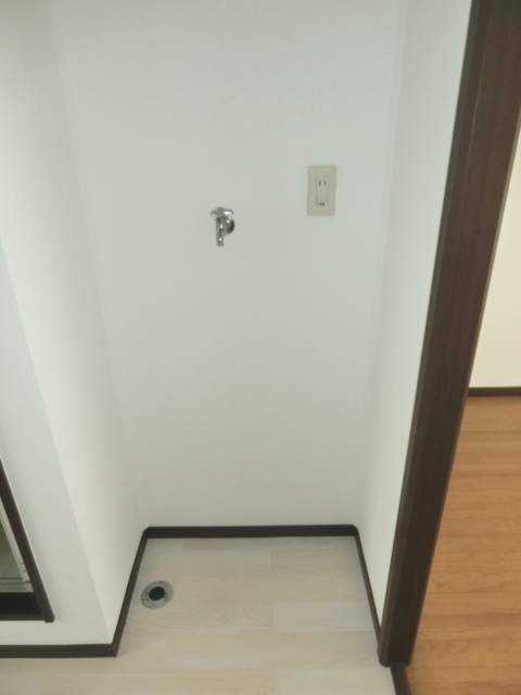 その他　室内に洗濯機置き場あり。