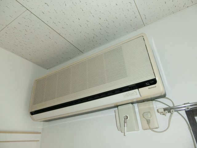 その他設備　日常生活に欠かせない快適エアコン。