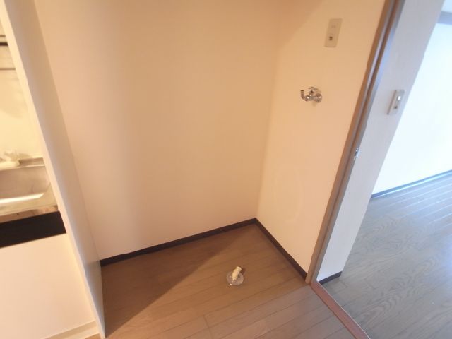 洗面設備　洗濯機置場