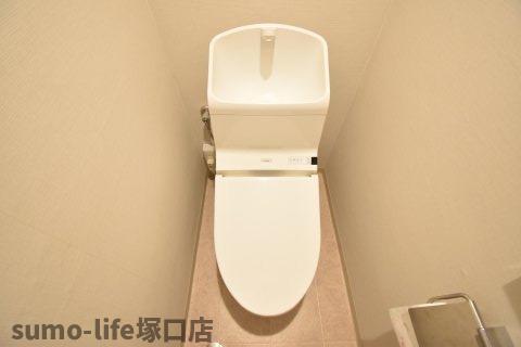 エルベコート東園田のトイレ写真