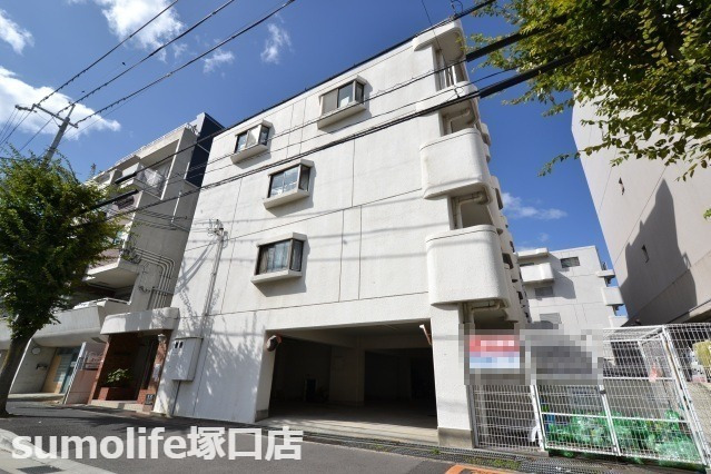 エルベコート東園田の外観写真
