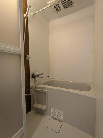 バス・シャワールーム　別部屋参考写真