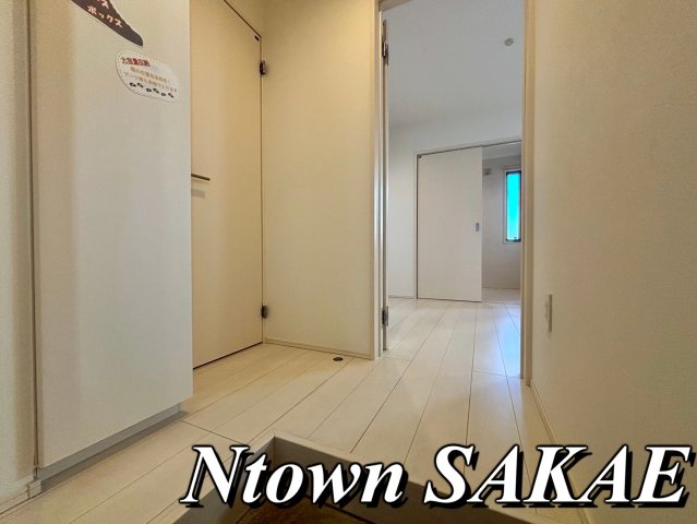 玄関　落ち着いた玄関です