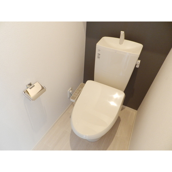 ＪＲ東海道本線 篠原駅 徒歩41分 2階建 築10年のトイレ写真