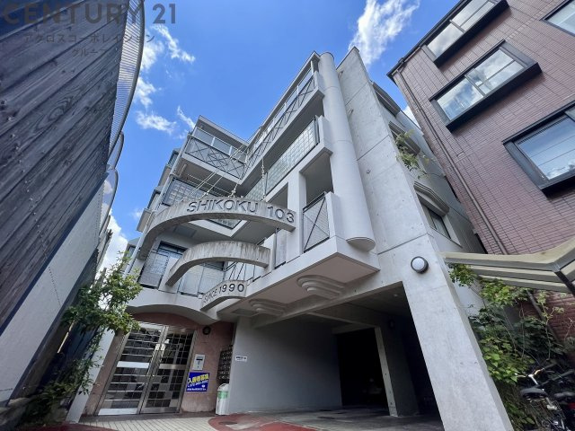 建物外観　オートロック付きで安心です！