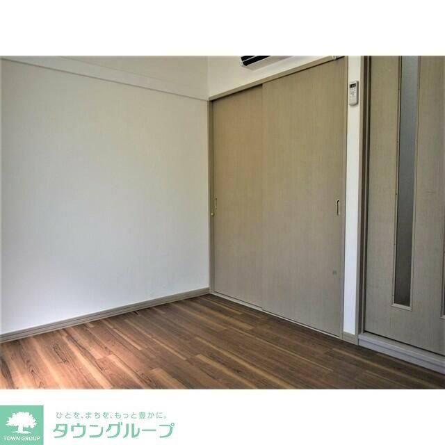 コートヤードシブヤの居間写真