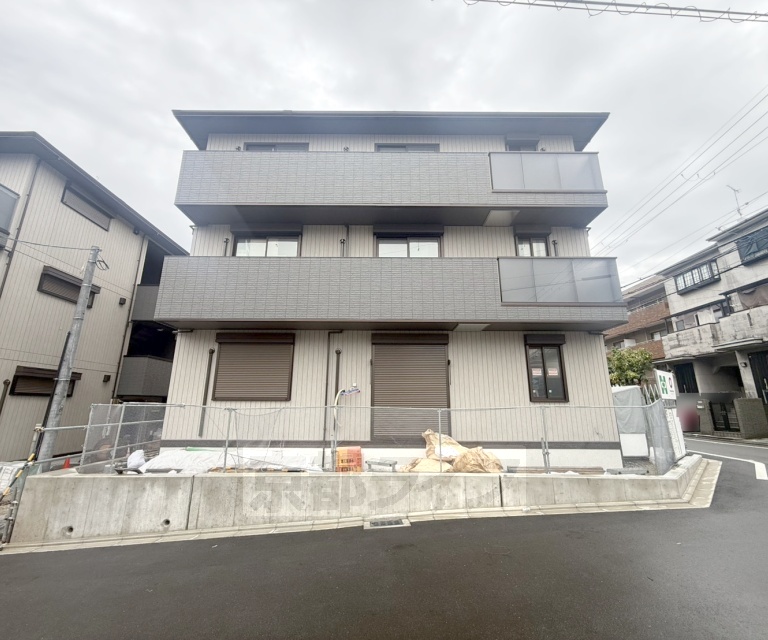 京阪本線 墨染駅 徒歩4分 新築