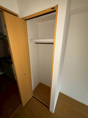 収納　同物件別部屋写真