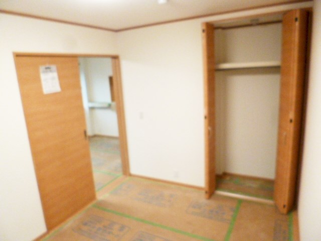 その他部屋・スペース　南側洋室。