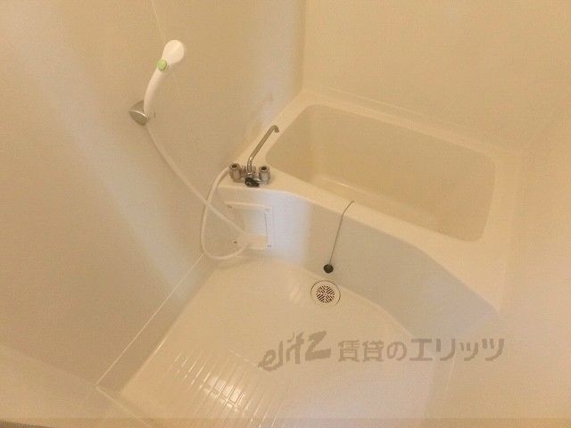 バス・シャワールーム　風呂