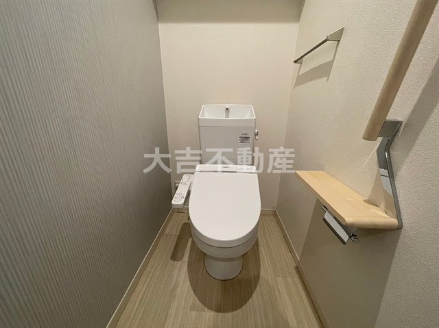トイレ　※別部屋の写真です