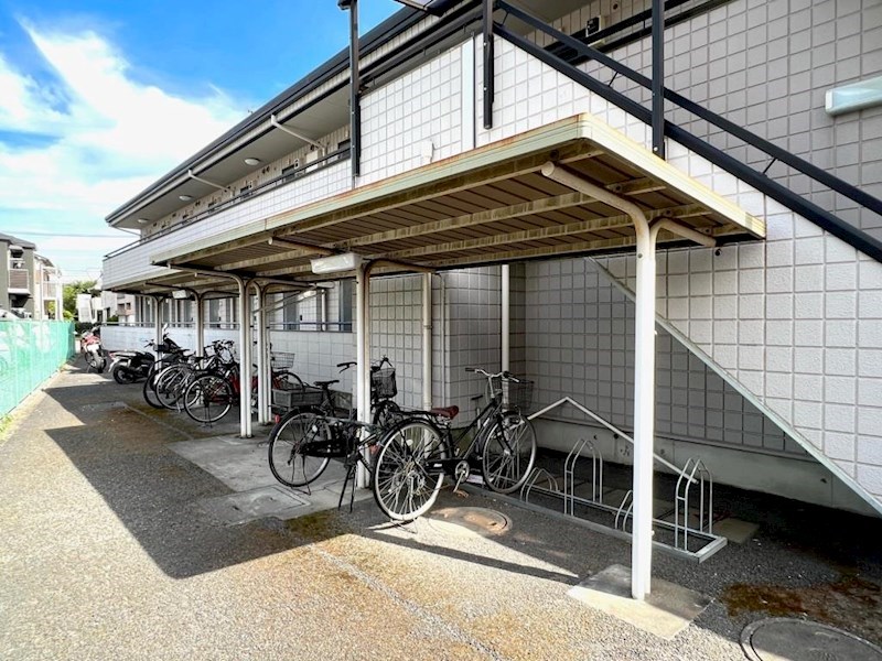 その他共有部分　屋根付きの駐輪場