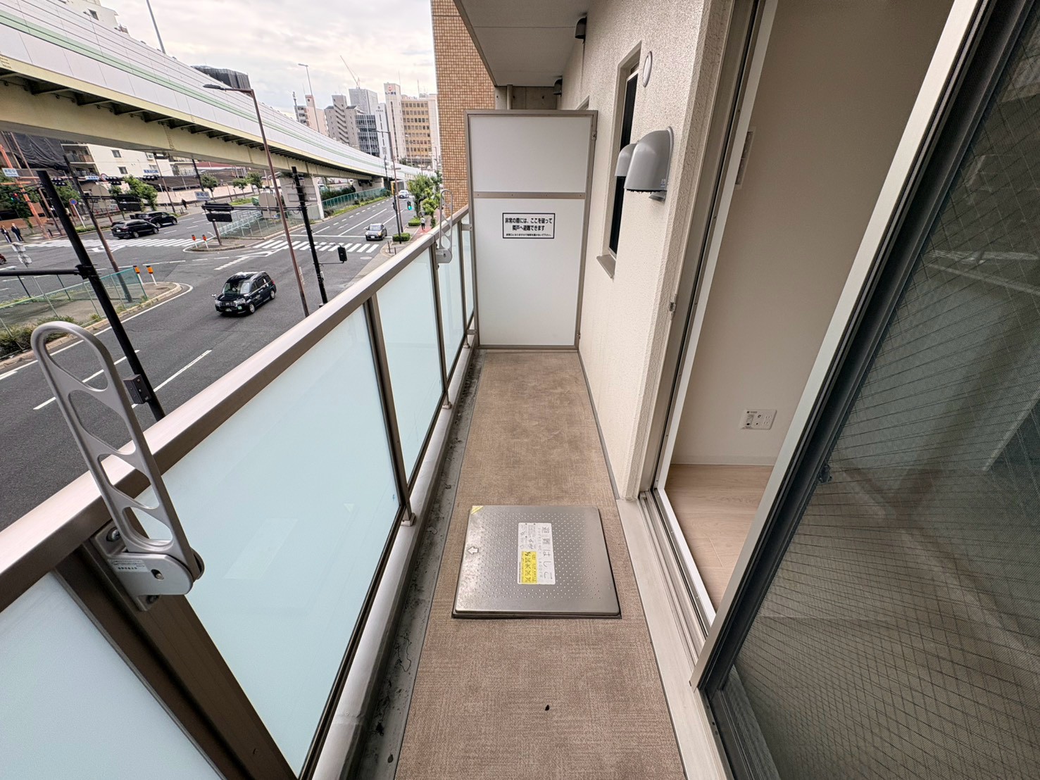 地下鉄千日前線 西長堀駅 徒歩3分 10階建 築6年の内装写真