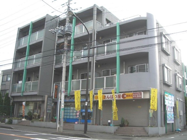 建物外観　生活便良好♪陽当たり良好♪ＤＫ8帖全居室洋室6帖の２ＤＫ♪