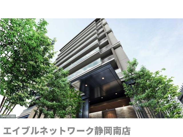 静岡市駿河区泉町のマンションの建物外観