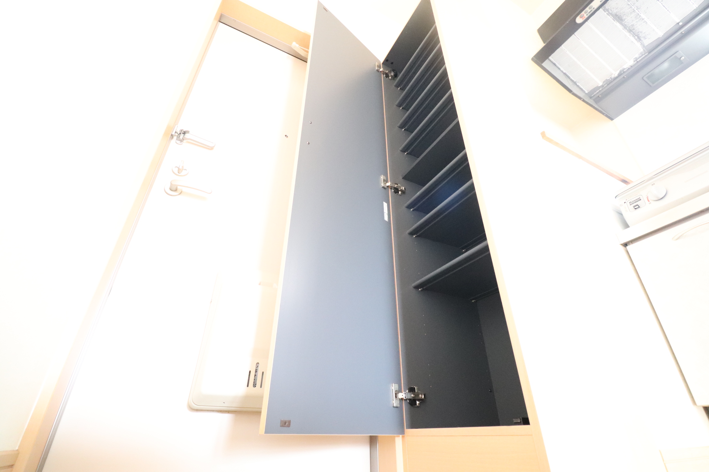 玄関　シューズBOXあります♪