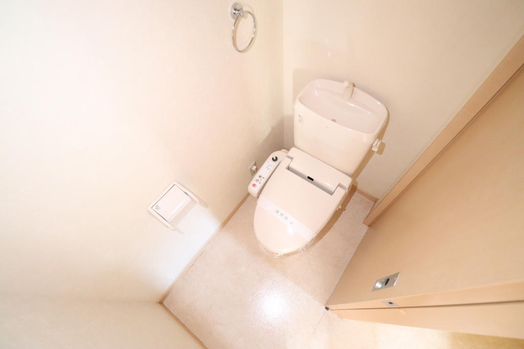 トイレ　温水洗浄便座♪