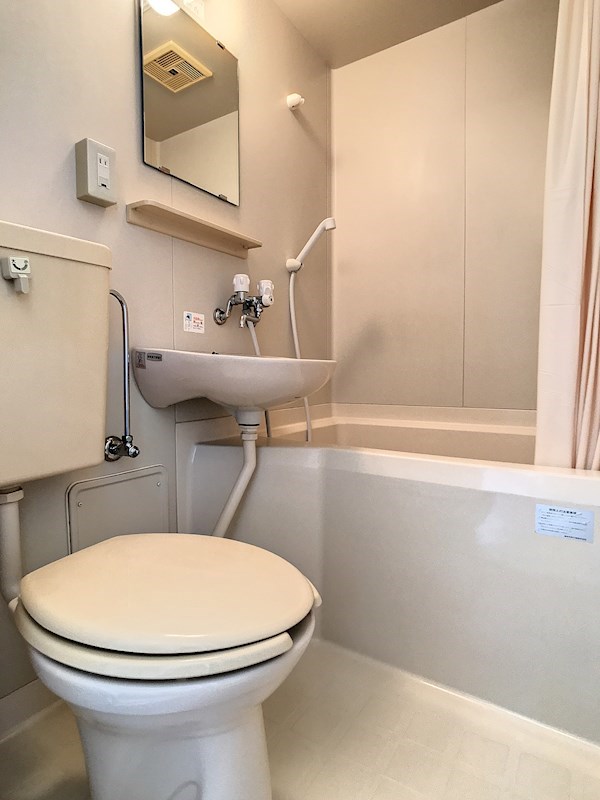 バス・シャワールーム　掃除しやすいUB！