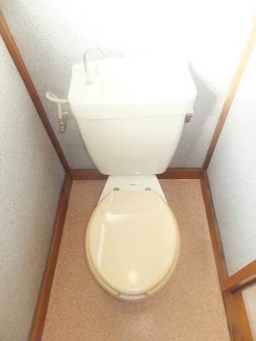 【江川コーポ2のトイレ】