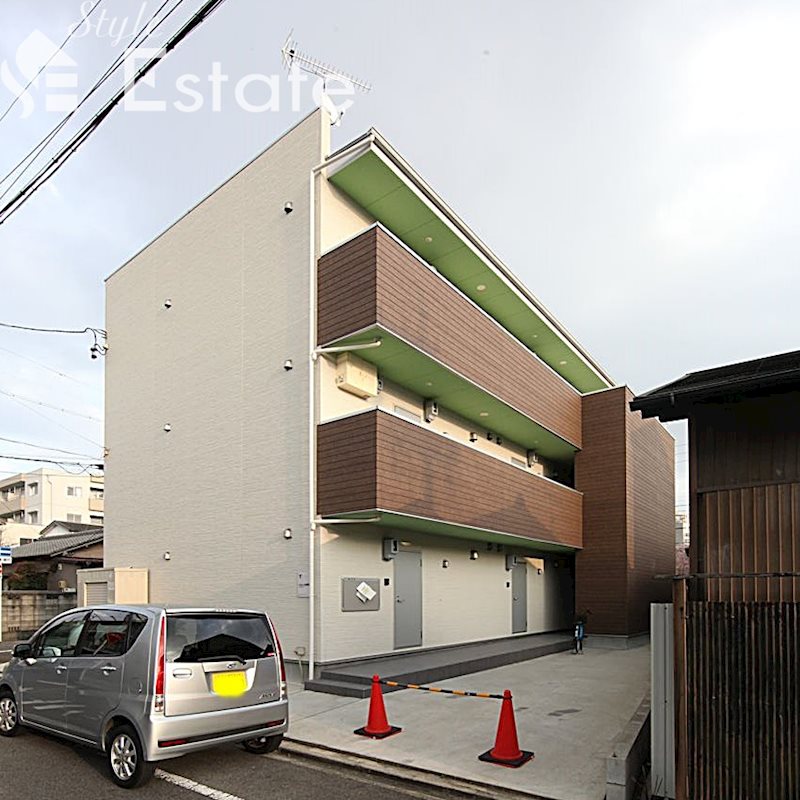 名古屋市北区新堀町のアパートの建物外観