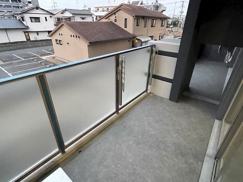 【北九州市小倉南区津田新町のマンションのバルコニー】