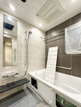 バス・シャワールーム　バス