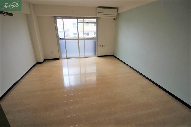 居室・リビング　同タイプのお部屋の画像です