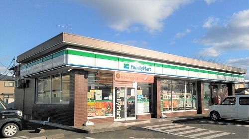 コンビニ　ファミリーマート江刺岩谷堂店（コンビニ）まで400m