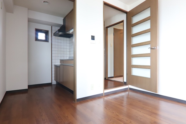 居室・リビング　※別部屋の写真の為、原状優先です。