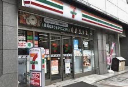コンビニ　セブンイレブン神田神保町3丁目店（コンビニ）まで155m