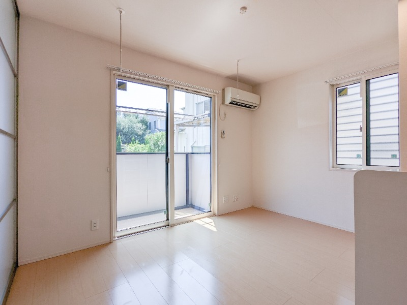 居室・リビング　図面と現状に相違がある場合には現状を優先