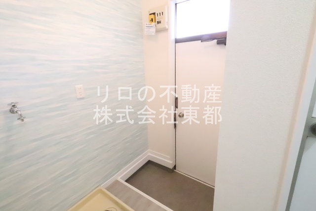 玄関　すっきりシンプルな玄関スペースです！