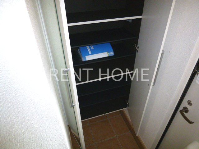 玄関　シューズボックスです。