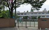 小学校　板橋区立三園小学校（小学校）まで561m