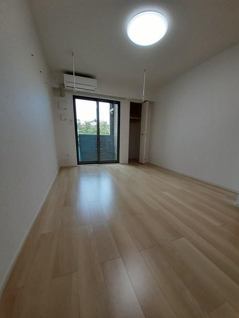 居室・リビング　居室