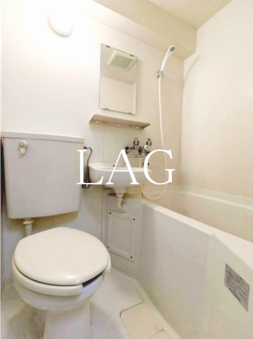 バス・シャワールーム　お風呂です。