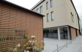 大学・短大　私立上智大学目白聖母キャンパス（大学・短大）まで355m