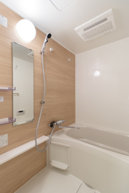 バス・シャワールーム　※写真は同タイプ住戸です。