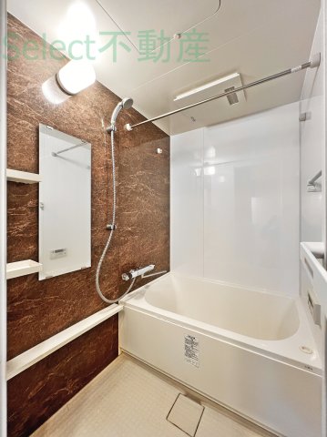 バス・シャワールーム