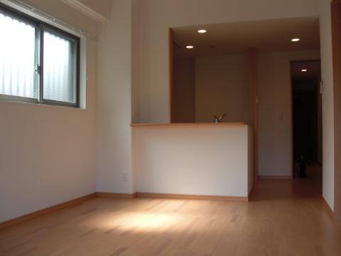 居室・リビング　室内